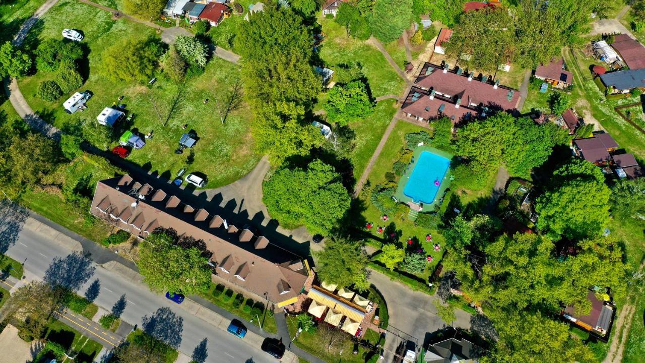 Romantik Camping Es Panzio Bük Dış mekan fotoğraf